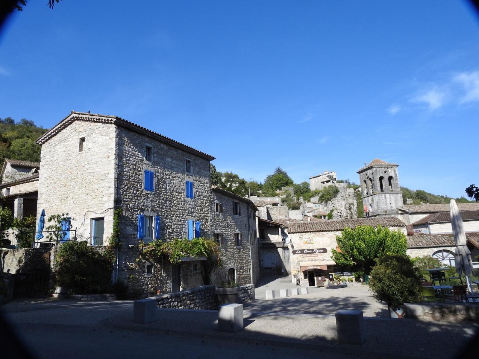 Superbe Appartement Dans Residence Avec Piscine Saint-Martin-d'Ardeche Exterior photo