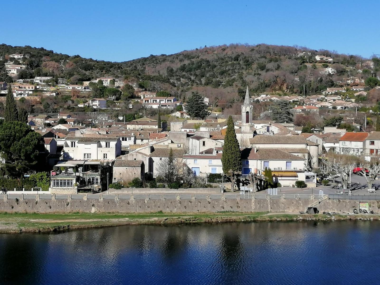 Superbe Appartement Dans Residence Avec Piscine Saint-Martin-d'Ardeche Exterior photo